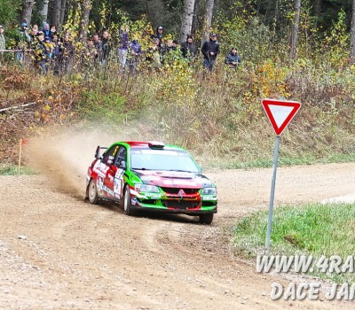 Pēc rallija ''Latvija 2014'' pirmās dienas Svilis/Pūķis turpina cīnīties par uzvaru