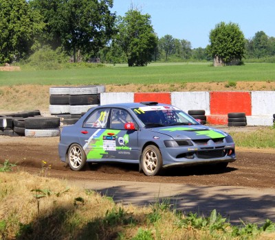 Mārtiņš Svilis izcīna uzvaru Biržu rallijkrosā