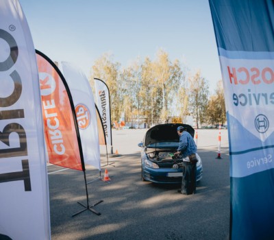 Bezmaksas auto pārbaudēs teju pusei automašīnu ir problēmas ar logu slotiņām