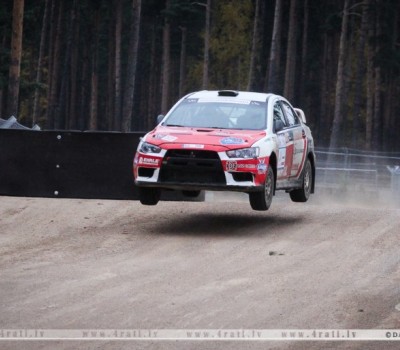 Rovanpera un Svilis kļūst par Latvijas čempioniem rallijā